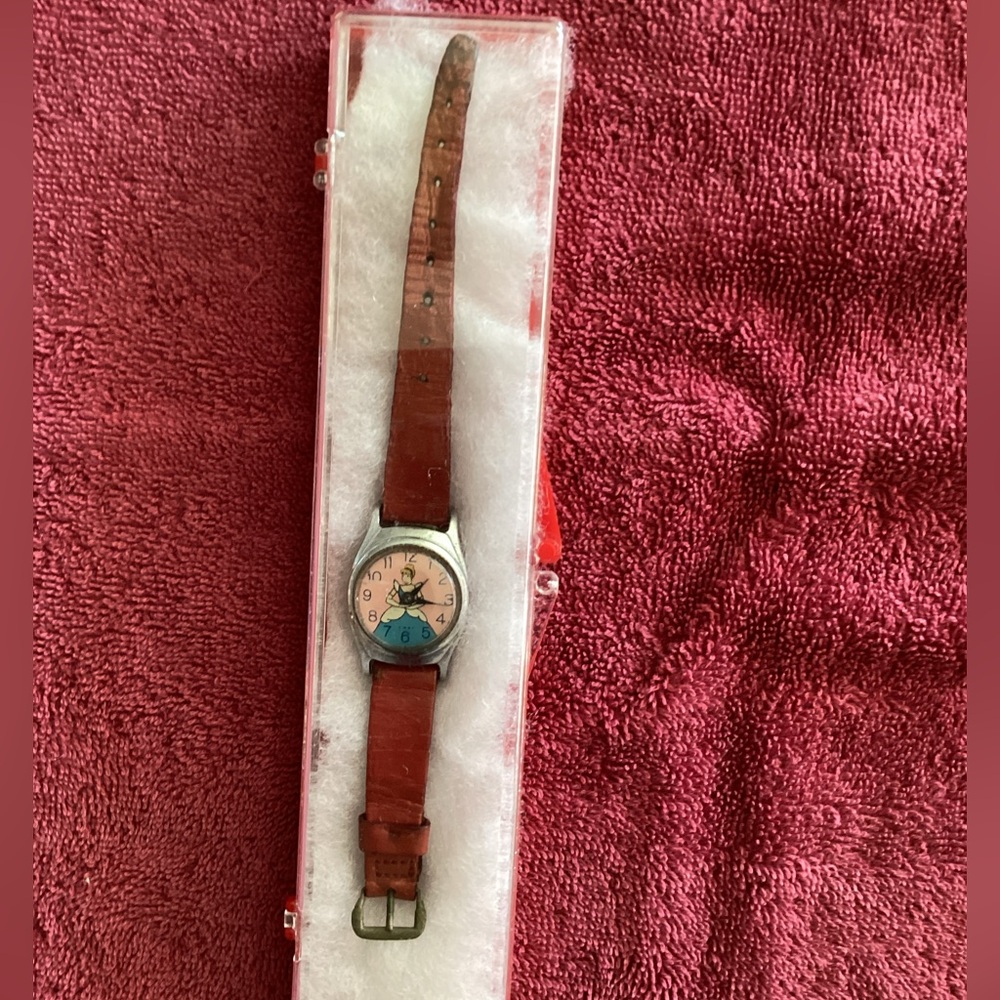 Vintage US Time Cinderella Girls Watch - 1960s - Non-Working